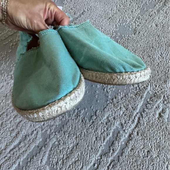 VIONIC BEACH LAGUNA SLIP ON CANVAS ESPADRILLE LOAFERS BLUE 9 - Picture 5 of 10